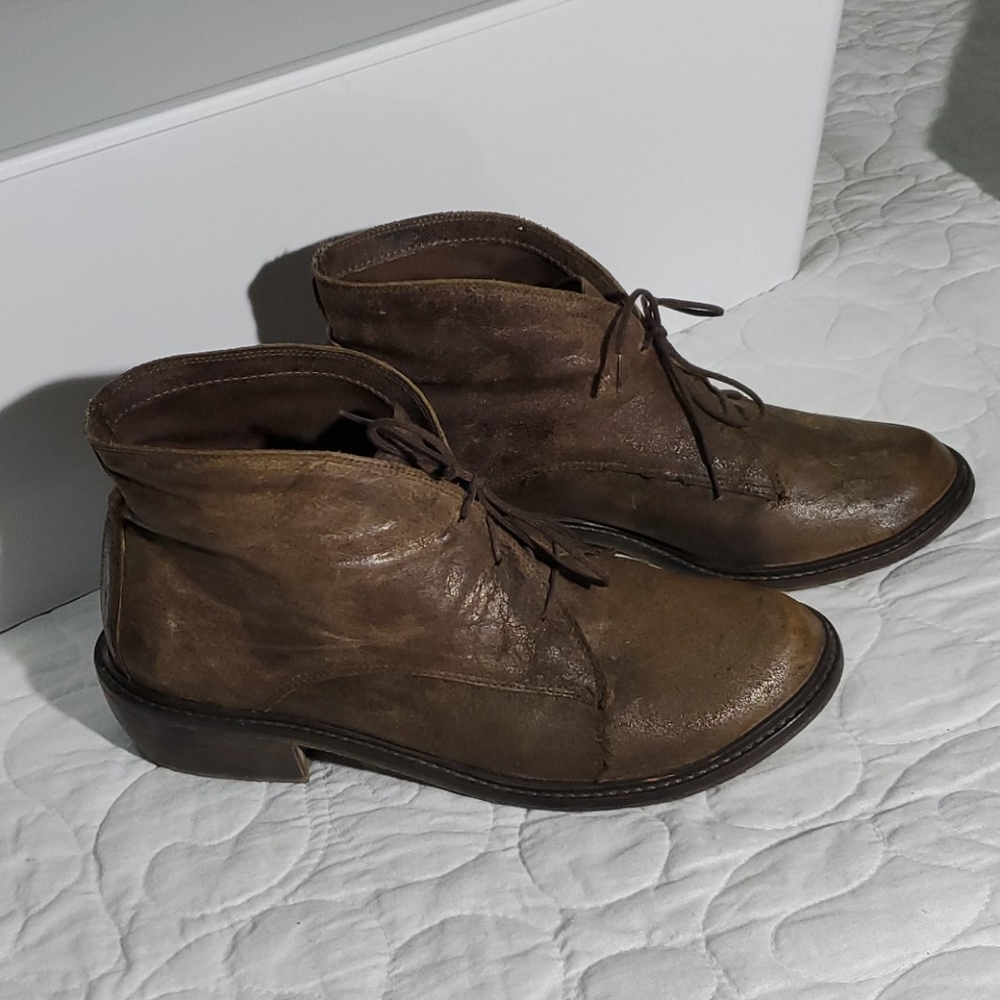 Mia Limited Edition Brown Distressed Leath…